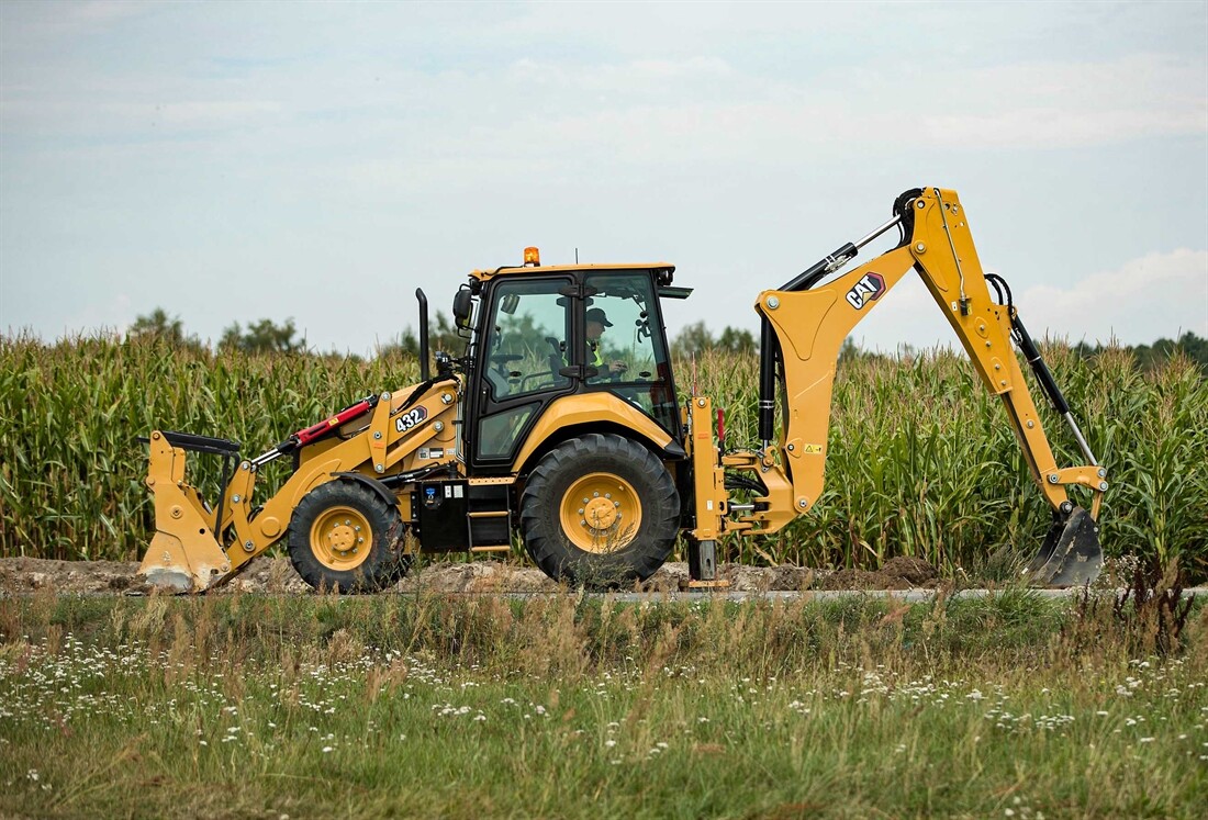 caterpillar backhoe