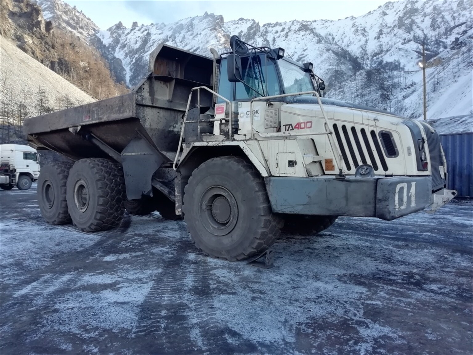 Articulated haulers clock up 48,000 hours