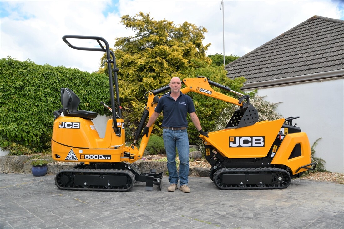 First Deal Secured as JCB Launches Online Machine Sales