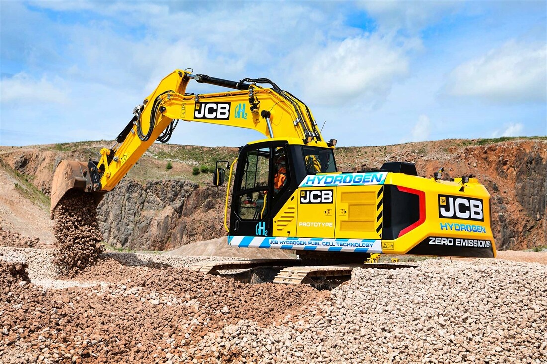 JCB develops hydrogen fuelled digger