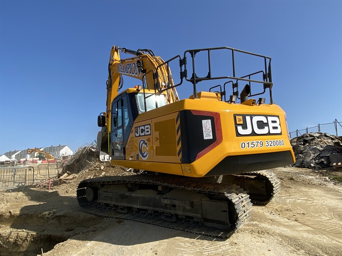 Champion Take First X-Series JCB