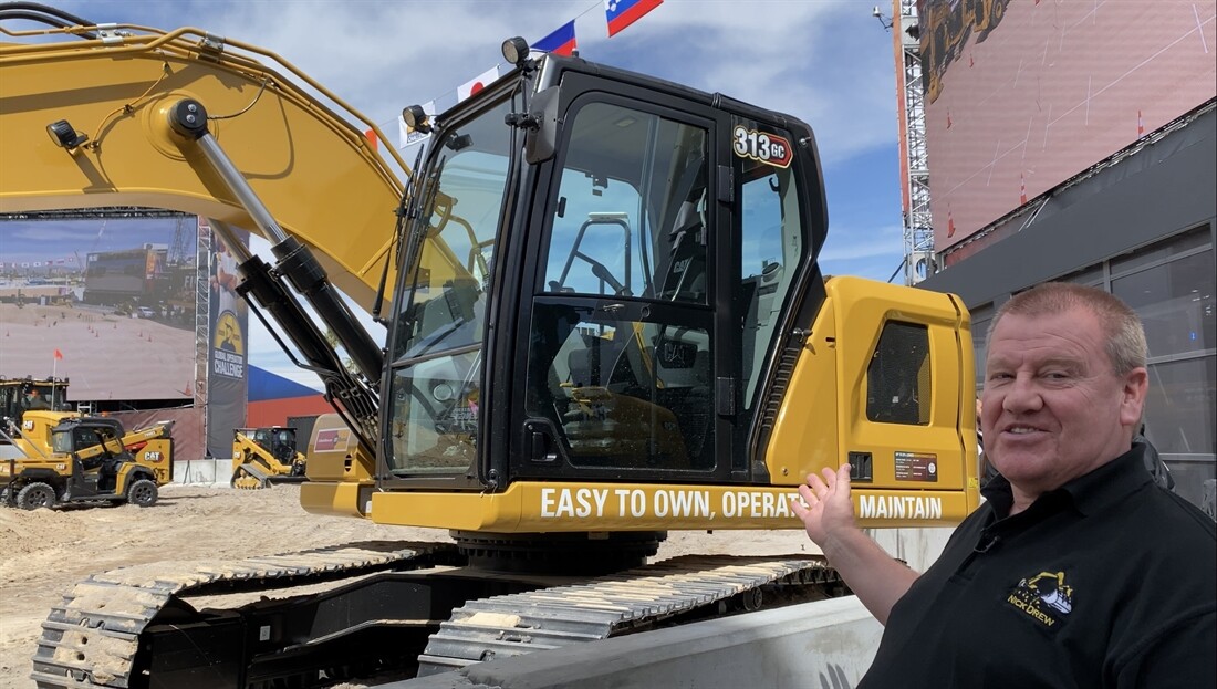 New Cat 13-Tonne Excavator Looks a Class Act