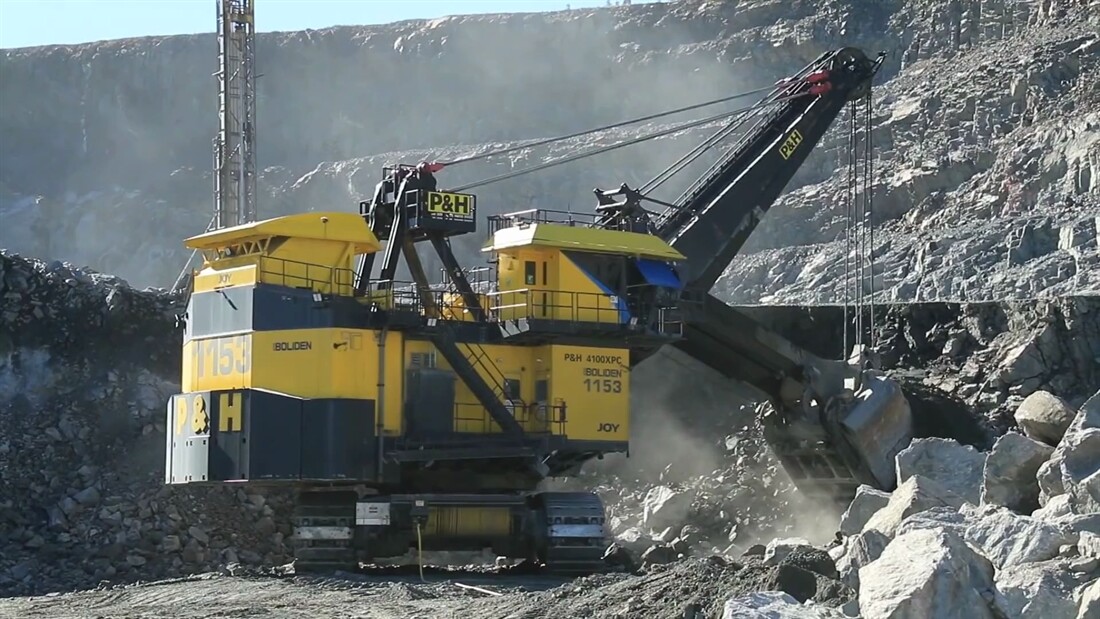 Impressive Big P&H Electric Rope Excavator in Aitik