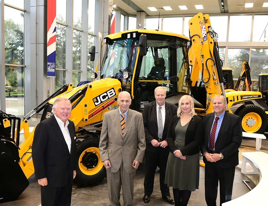 JCBs 750,000th backhoe purchased by JC Balls & Sons