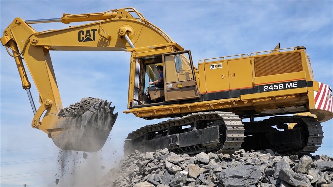 CAT 245 escavatore cingolato caterpillar 3658_big
