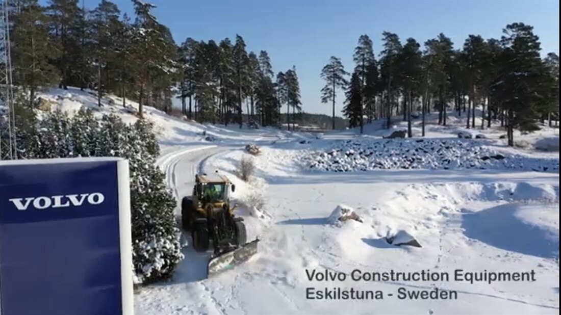 Volvo CE take on the Jerusalema Dance Challenge