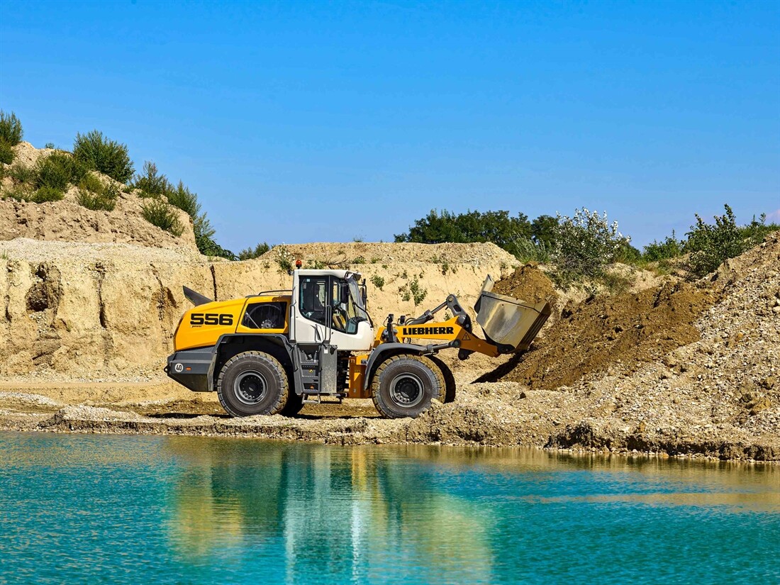 Liebherr upgrades L 550 and L 556 loaders