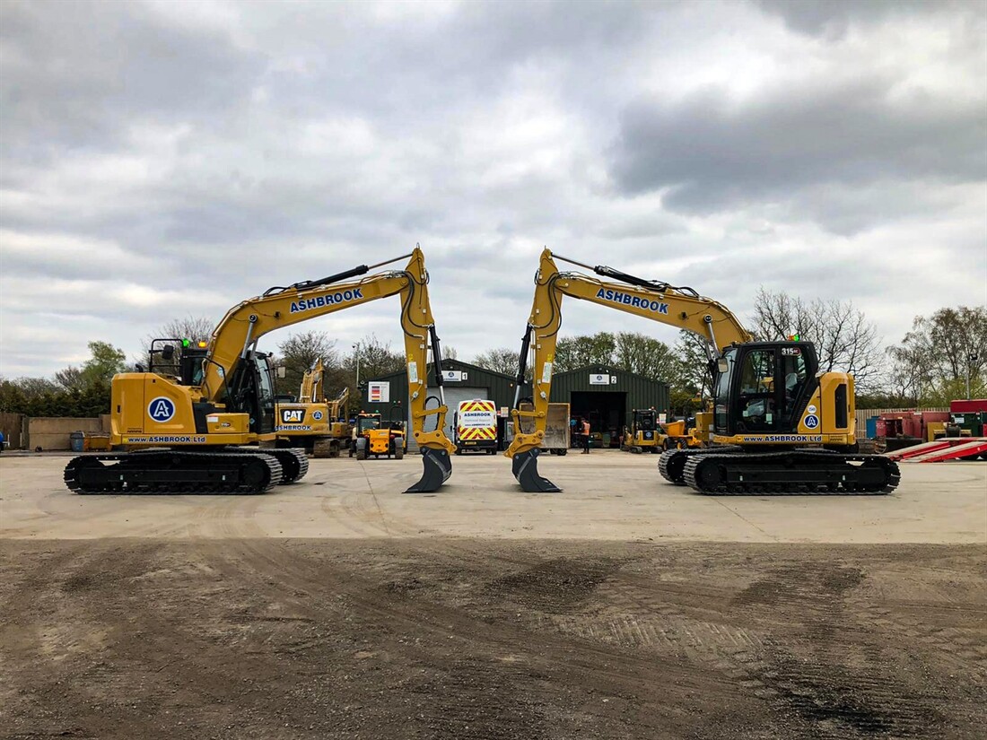 UKs first Cat 315 GC diggers go to Ashbrook