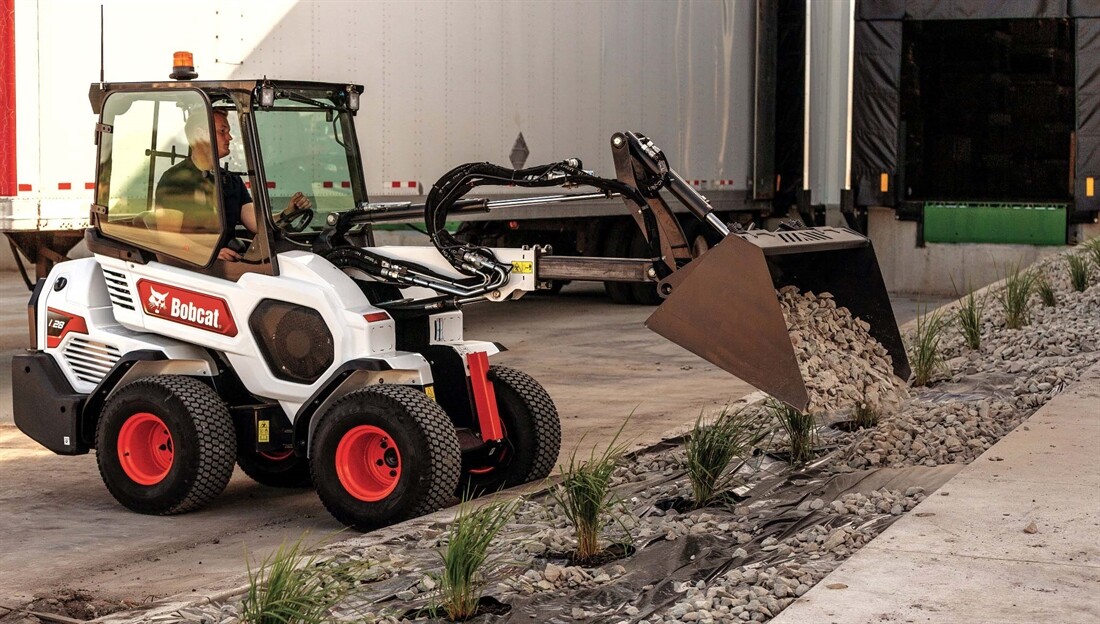 Bobcat L23 and L28 articulated loaders