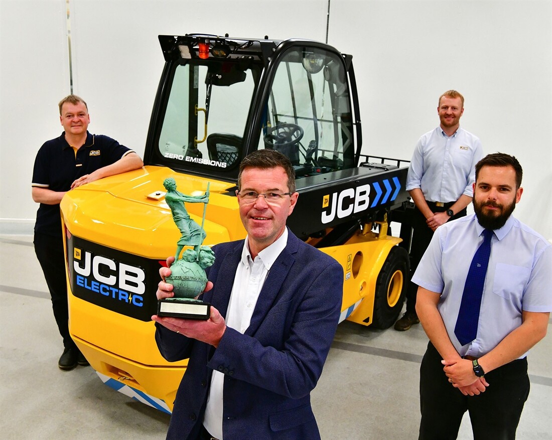 Green award for electric JCB Teletruk