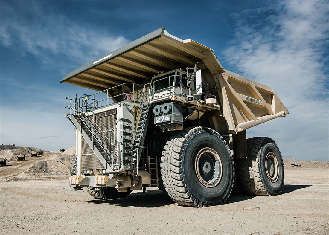 New Liebherr T 274 mining truck