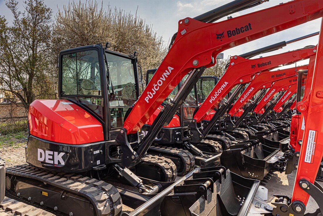 Bobcat supplies 71 machines to Czech firm