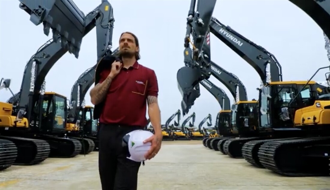 Hyundai CE Appoint a Footballing Brand Ambassador