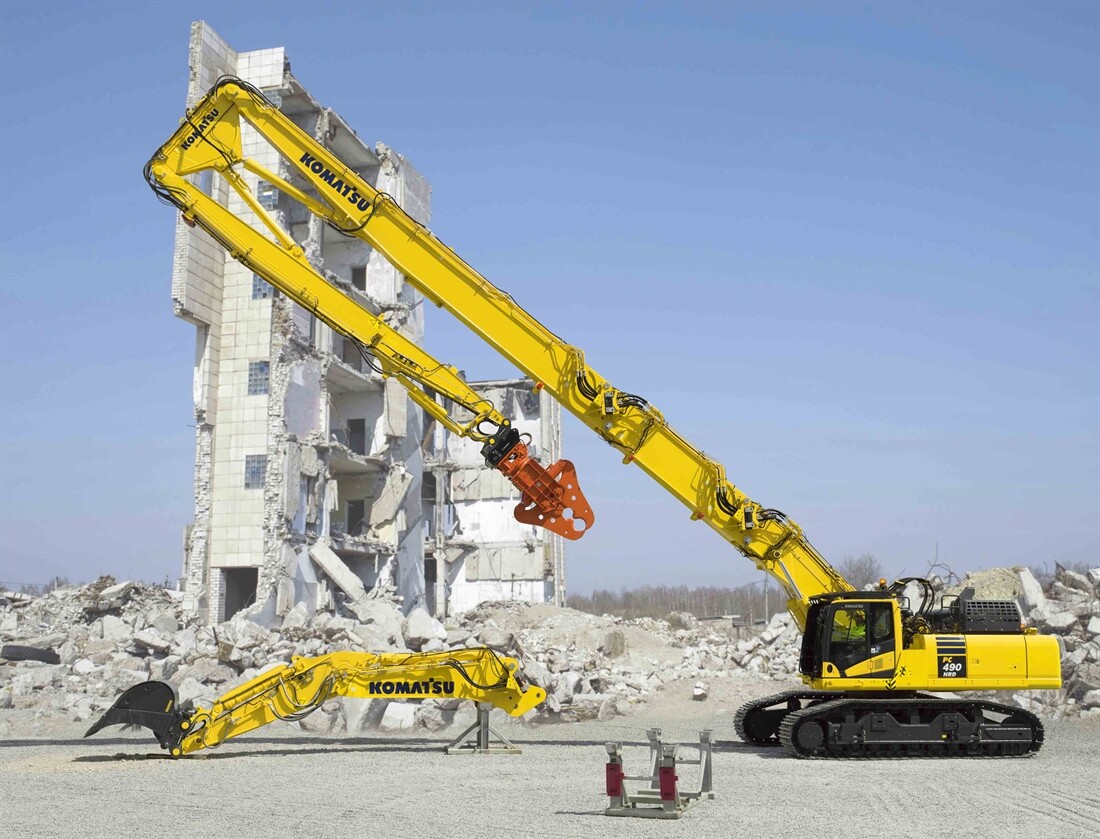 Komatsu K100 boom change system