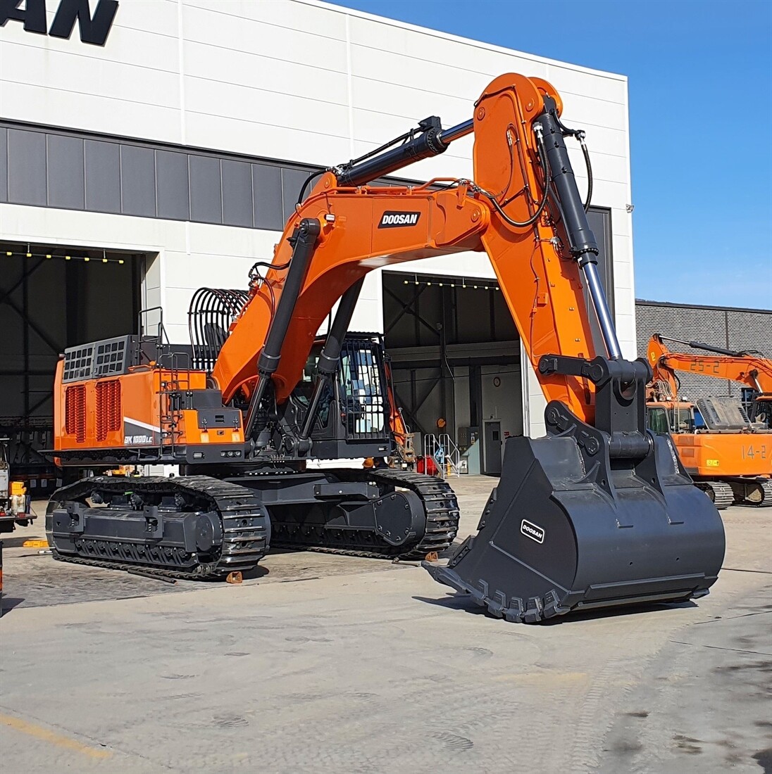 Doosan Join the 100 Club!