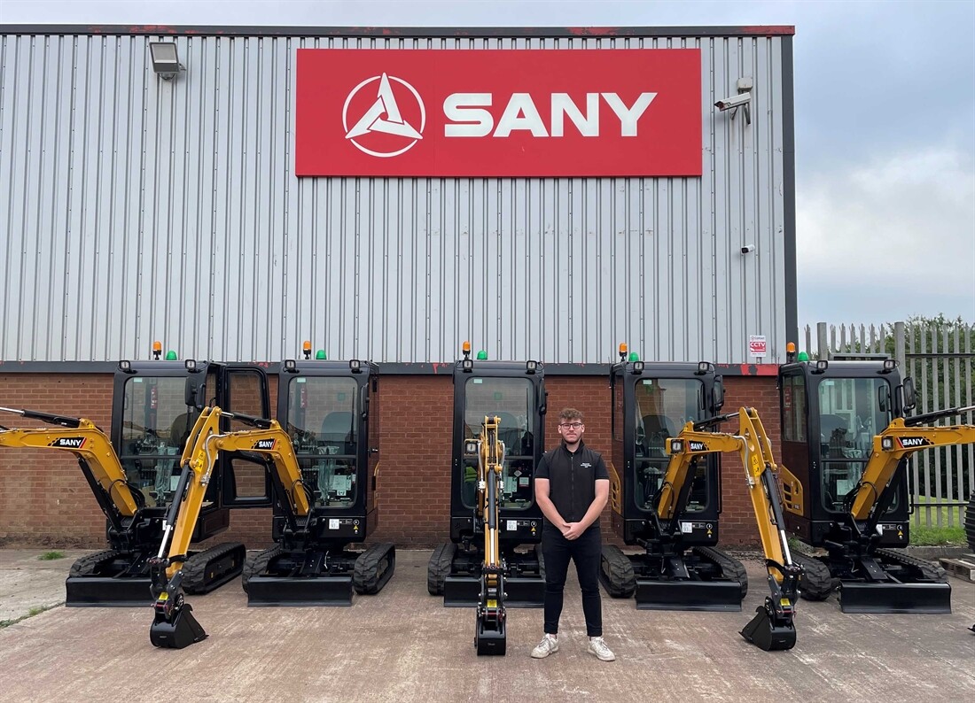 Glenevin Construction gives Sany a high five