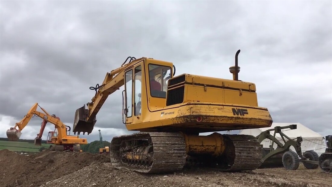 Massey Ferguson Excavators Remembered (Top Blogs Re-Visited)