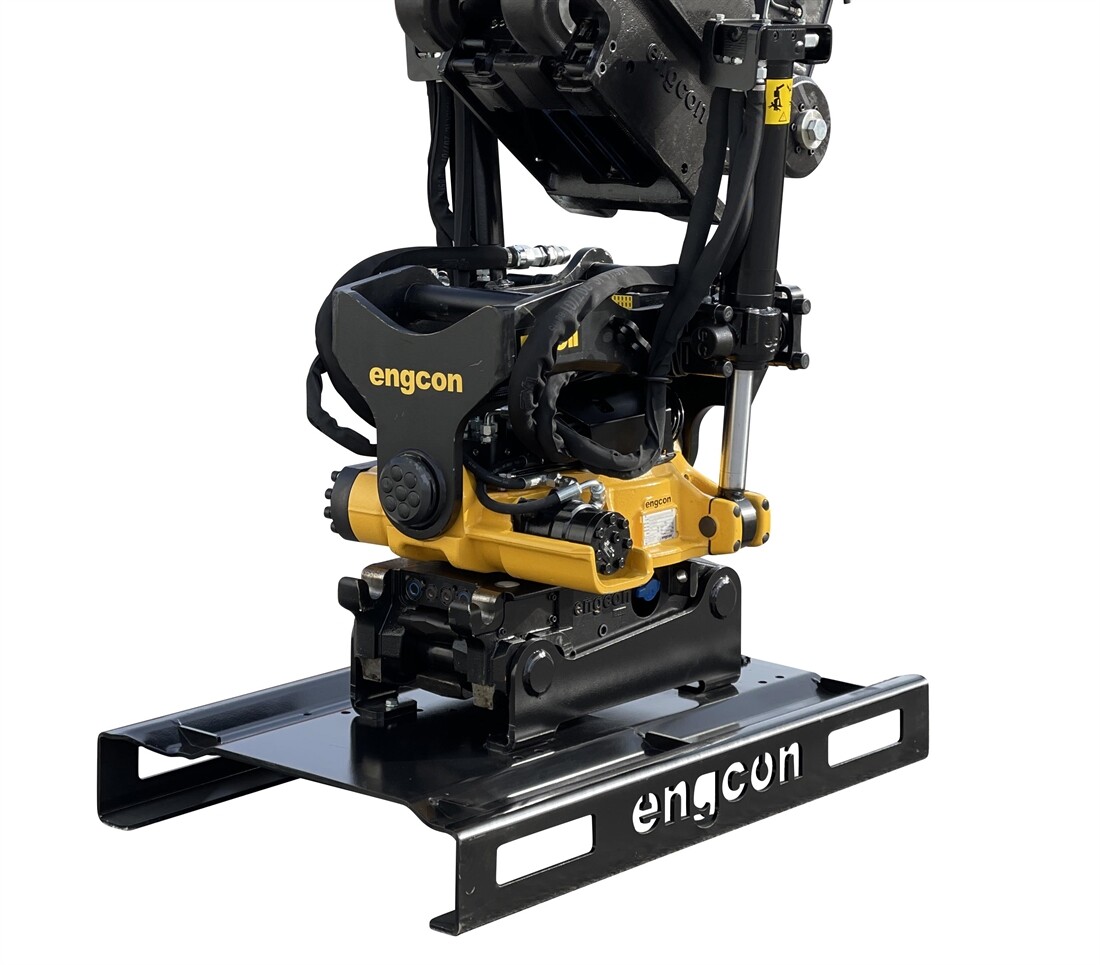 Engcon tilt-rotator stand