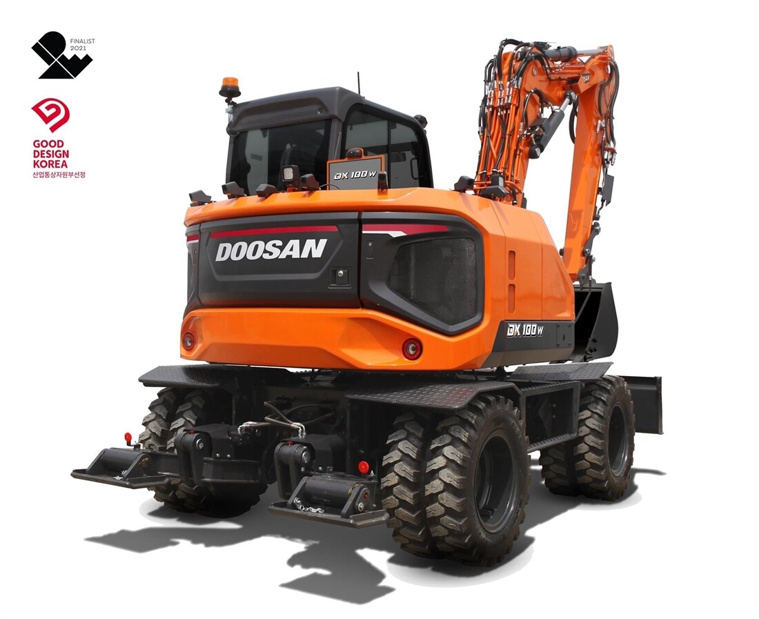 Doosan Give us a Sneak Preview of 10-Tonne Duck