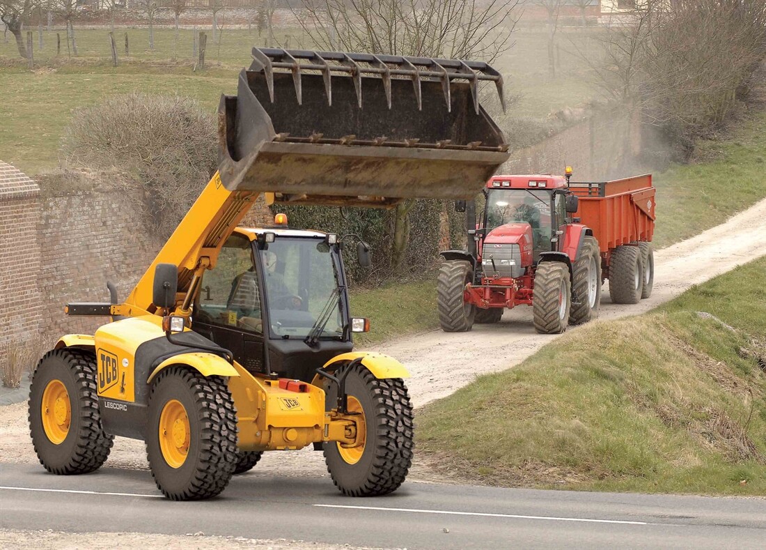 Michelin introduces biggest CrossGrip tyre