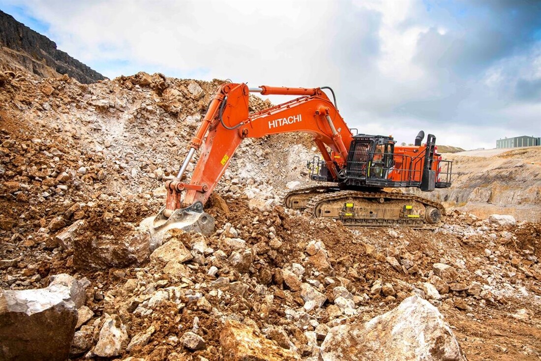 Competitive cost of ownership favours large Hitachi excavators