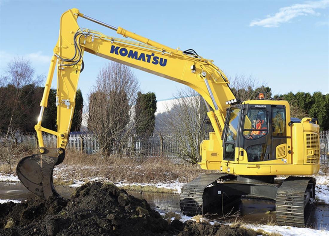 Komatsu ultra-short tail PC228 in demand