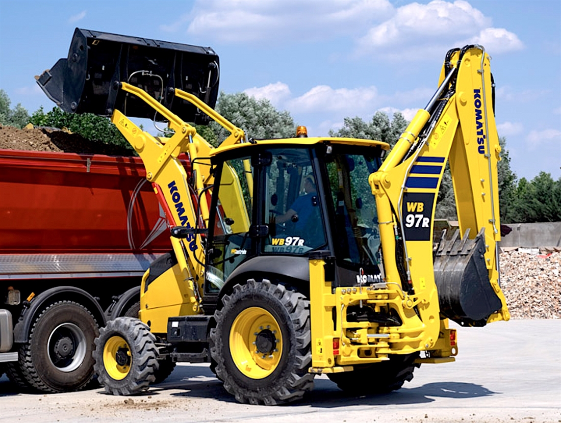 Komatsu backhoe loaders get Stage 5 power