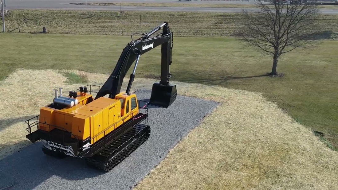 Restored Bucyrus-Erie Stands Guard