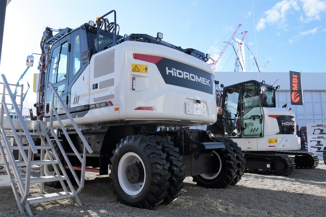 Clear as Black & White at Bauma