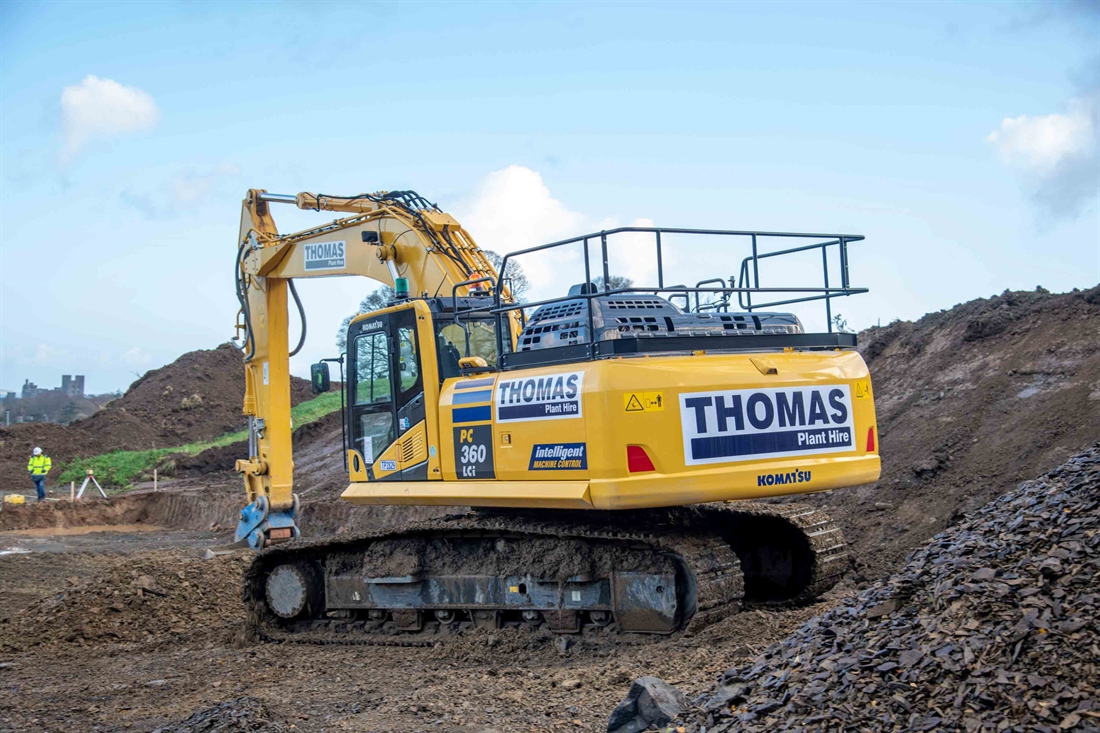 Thomas Plant Hire invests in Xwatch kit