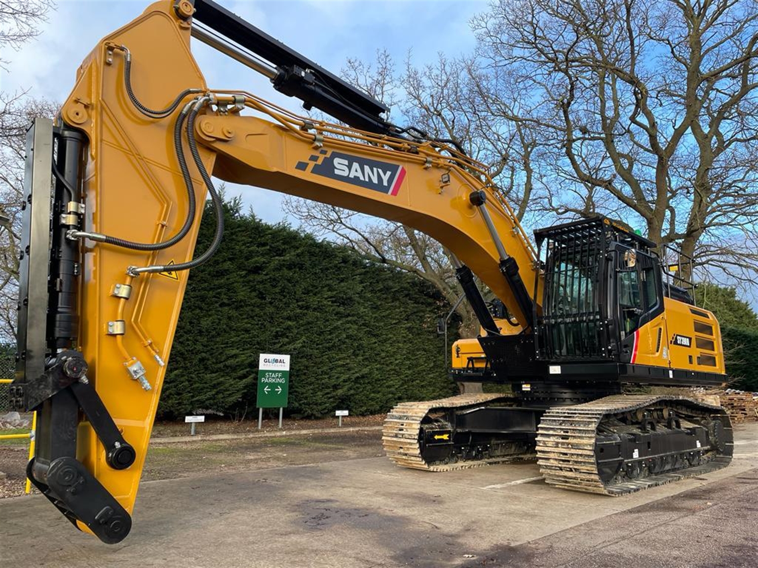 New Sany SY215C-XD and SY390H-XD demolition excavators