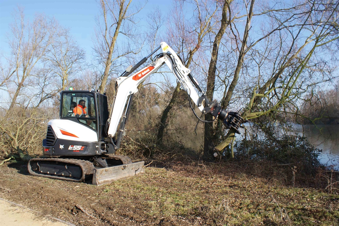 Tree surgery firm acquires latest Bobcat machines