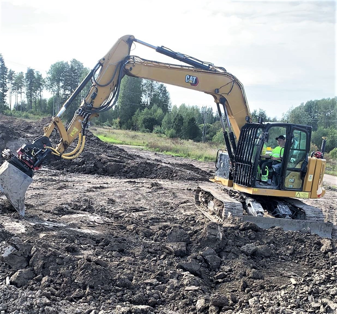 Young Finn on the Path to Earthmoving Excellence