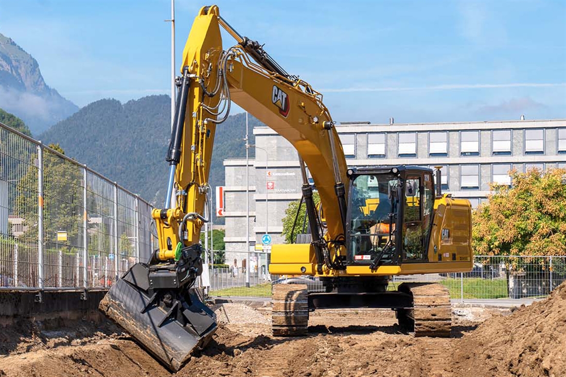 Leica 3D machine control for Cat NGH excavators