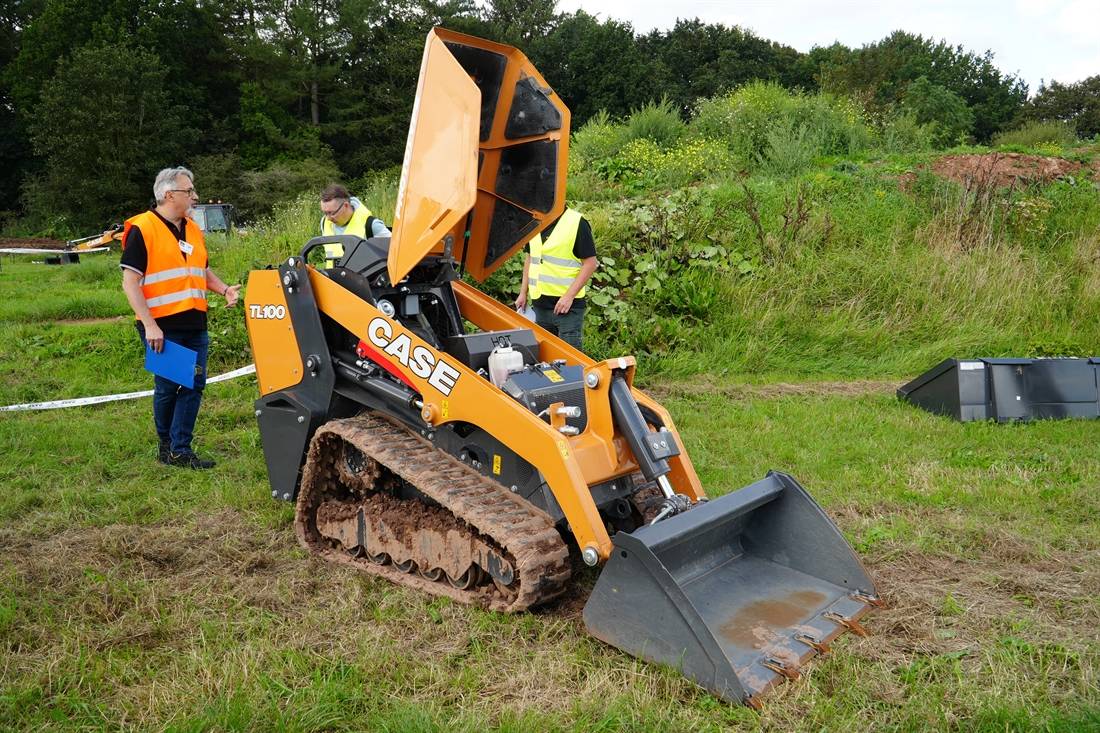 CASE on Track with Mini Compact Loader