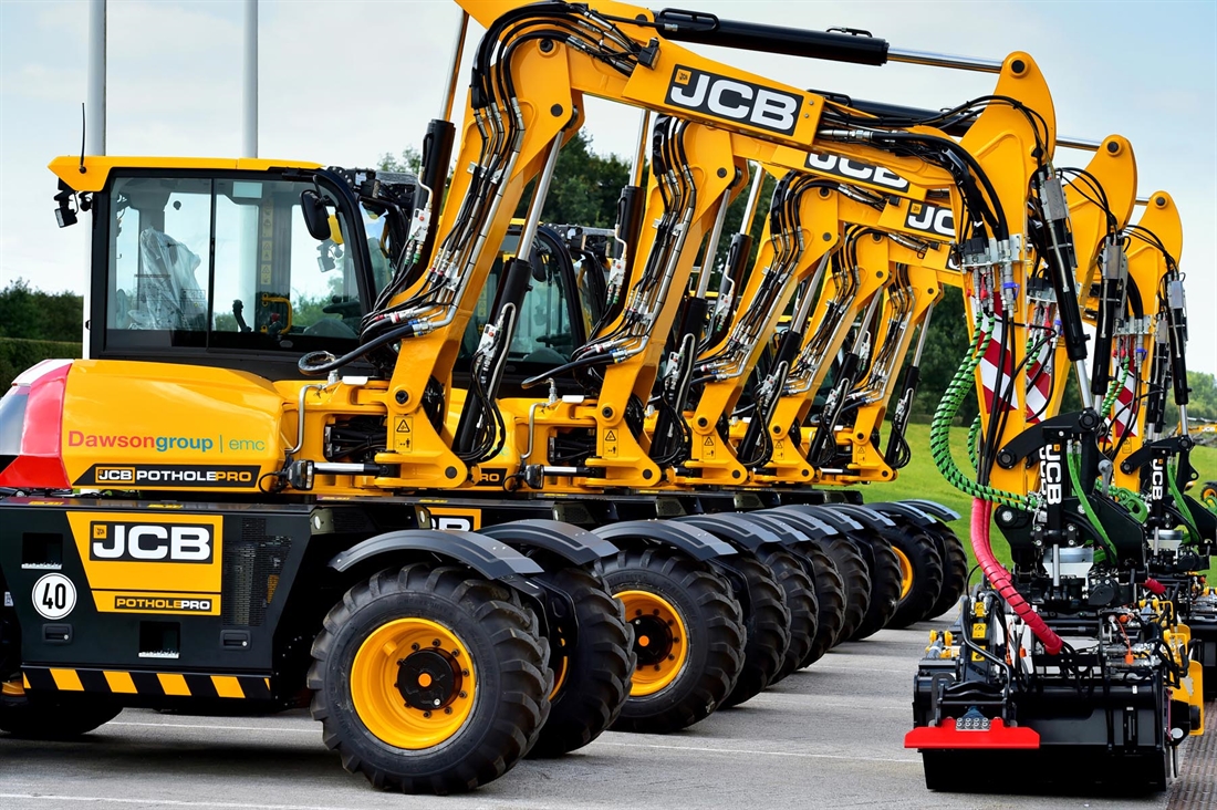 Dawnsongroup orders 50 JCB Pothole Pros