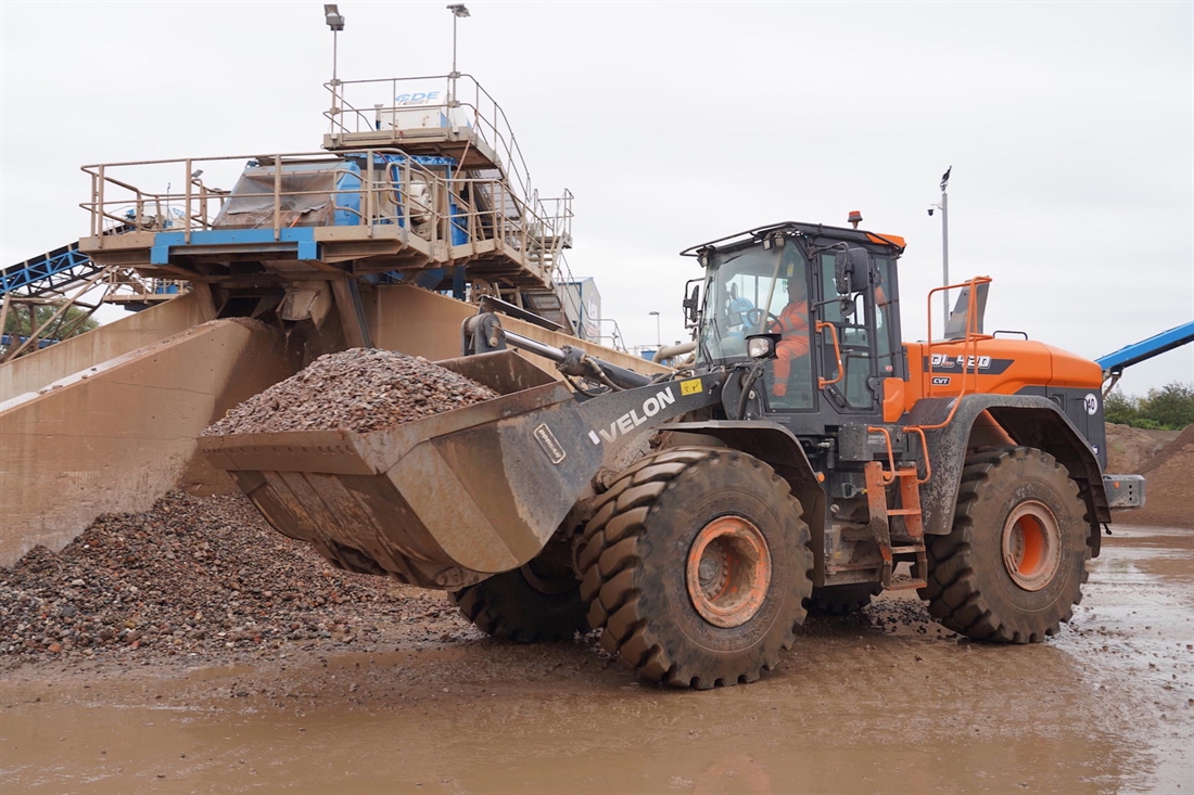 Develon wheel loaders a success for ASH Group