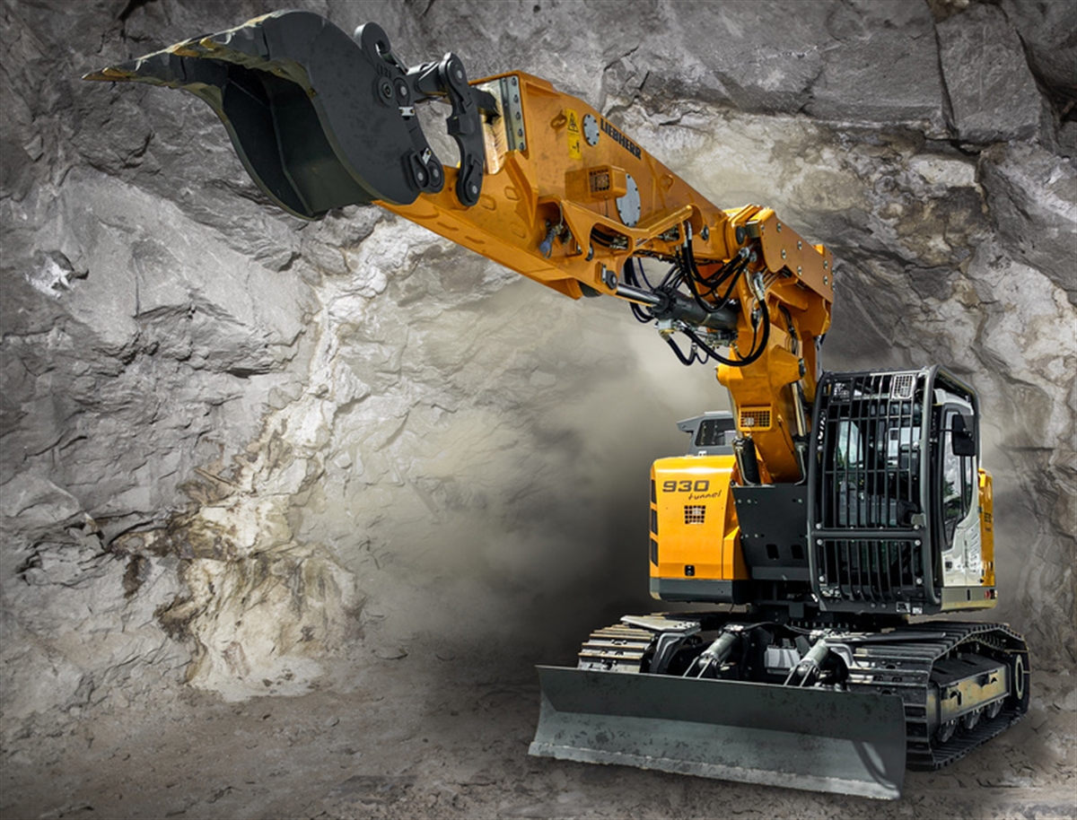 New Liebherr R 930 Tunnel crawler excavator