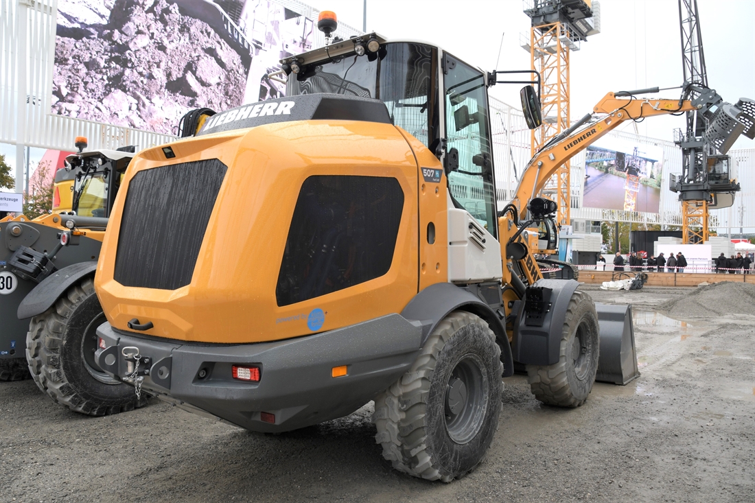 Buzzing for Liebherrs Electric Compact Loader