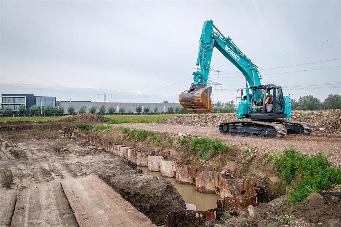 Kobelco prepares to expand European headquarters