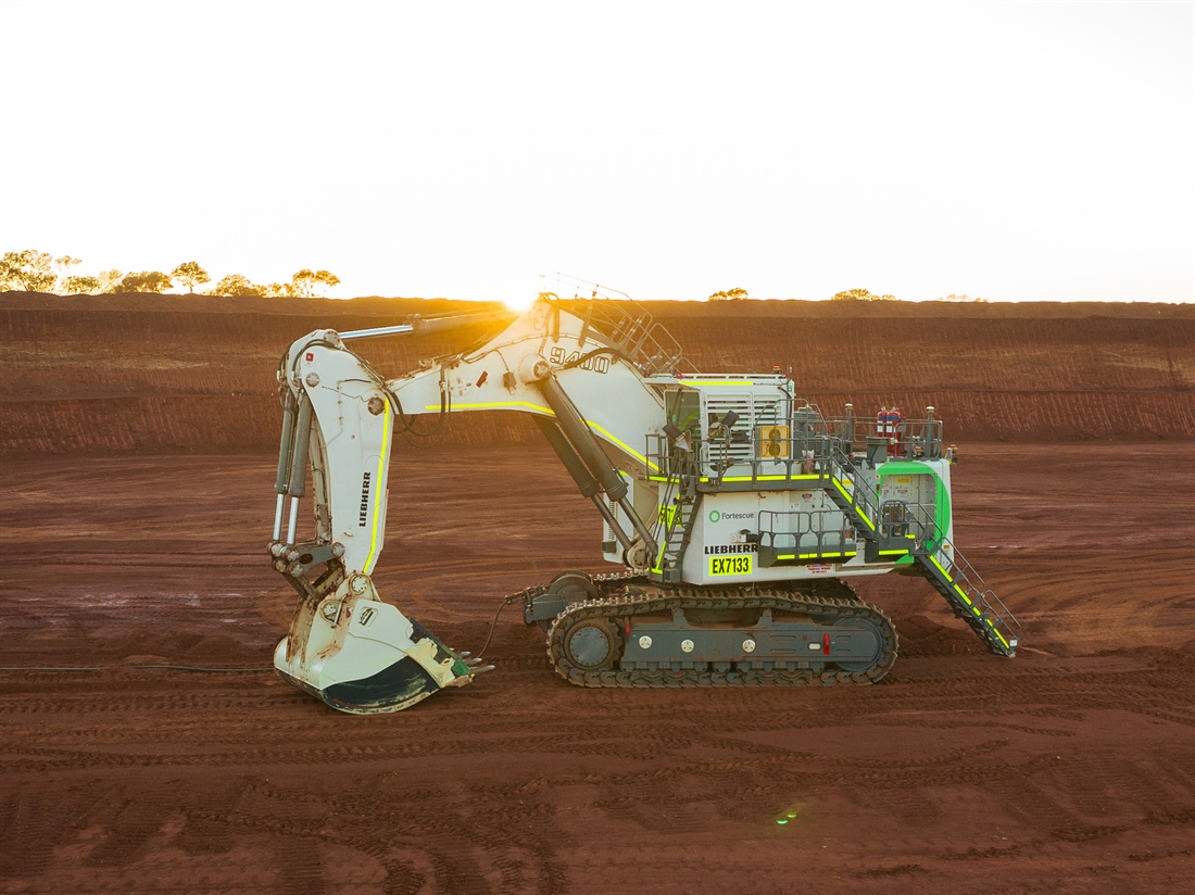 Liebherr R 9400 E in Australia