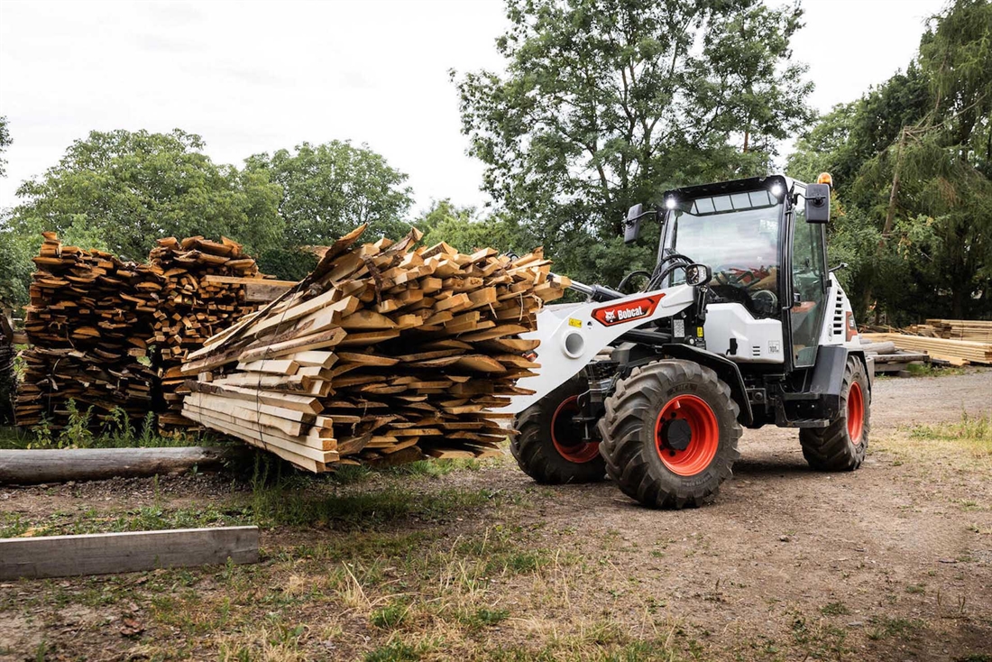 Bobcat upgrades L75 and L85 compact wheel loaders