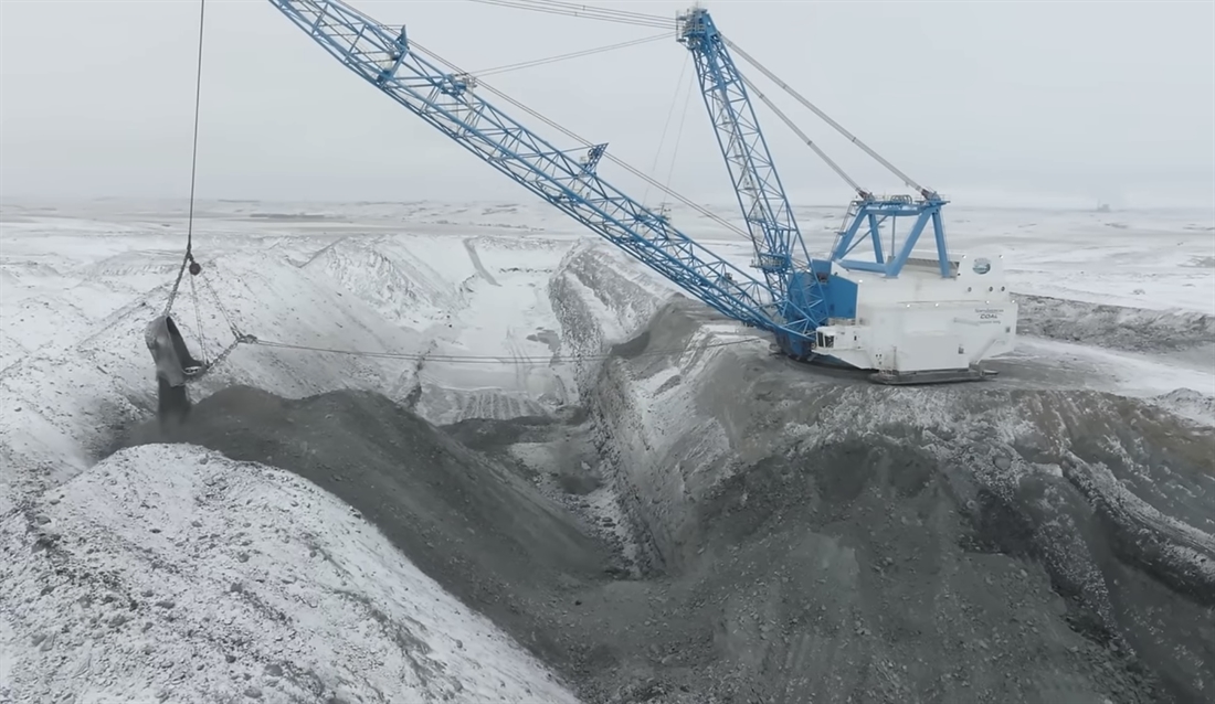 Giant Walking Dragline Explained