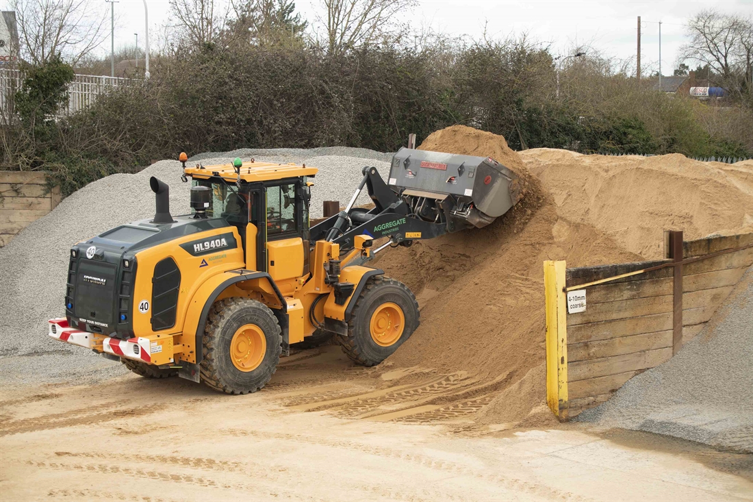 Hyundai loaders for Aggregate Industries