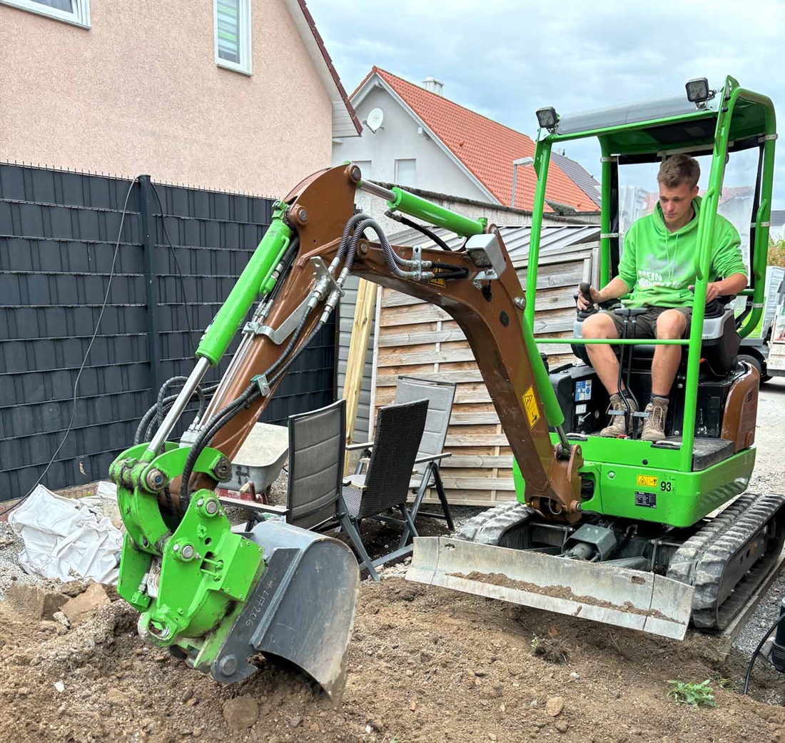 Pure rotation convinces users in gardening and landscaping