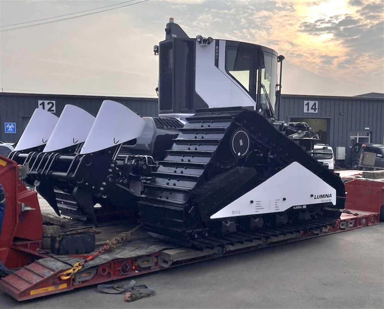 Revolutionary New Dozer set to be revealed