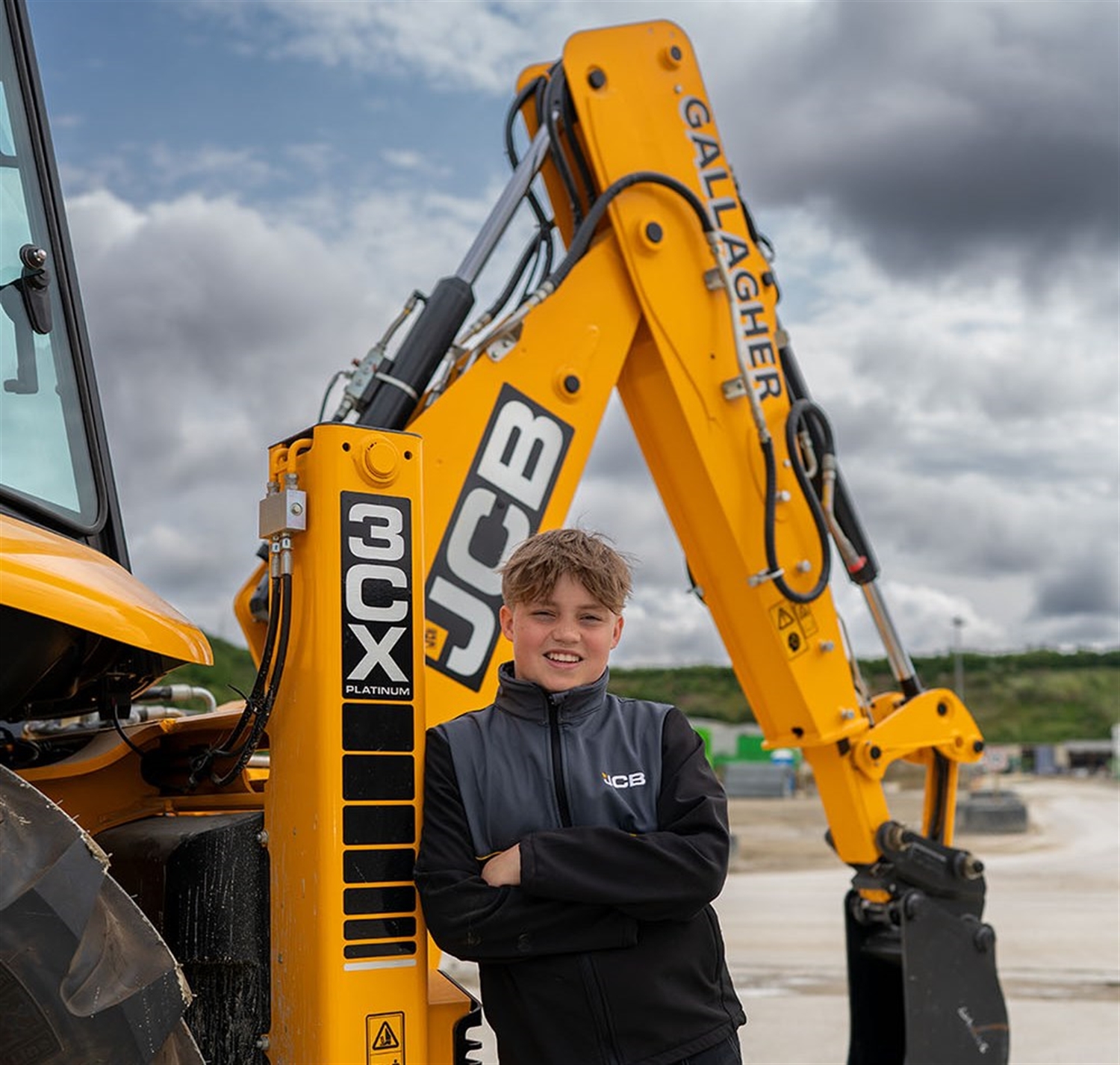 Teenager crowned UKs youngest qualified digger driver