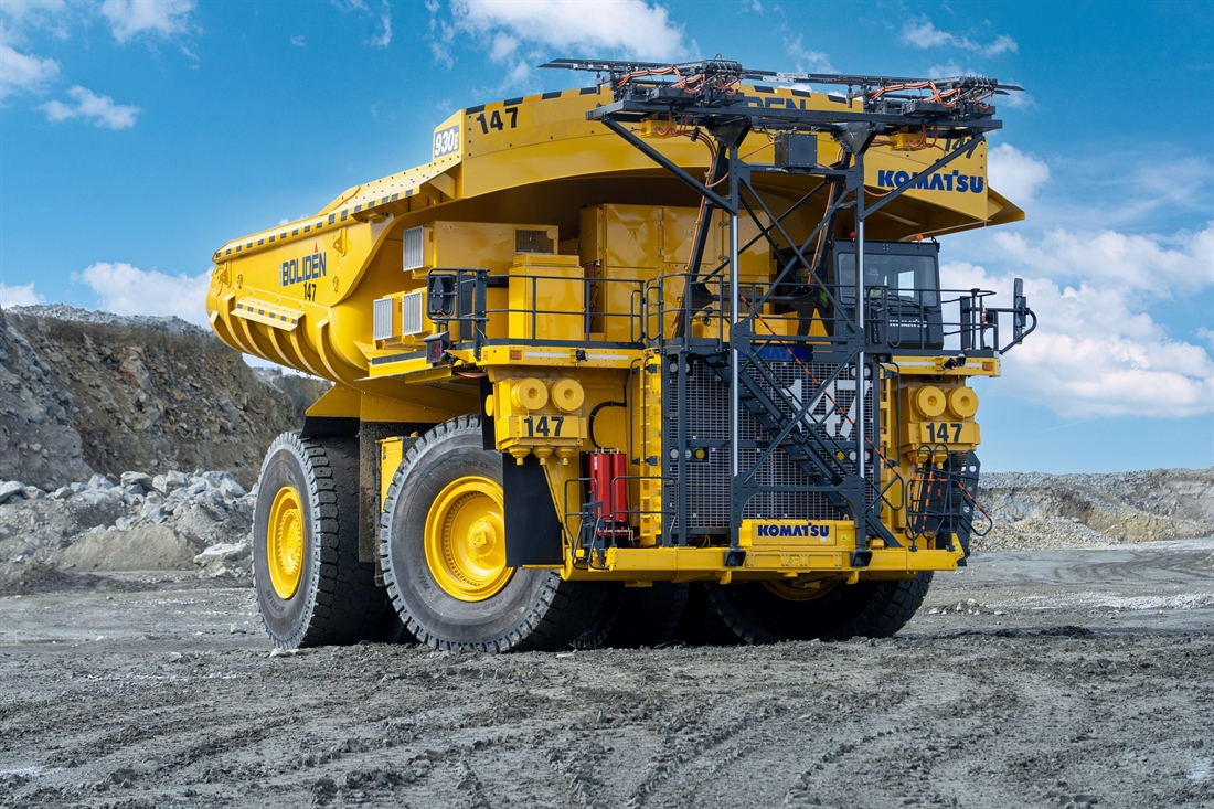 Komatsu commissions first diesel-trolley 'Power Agnostic truck