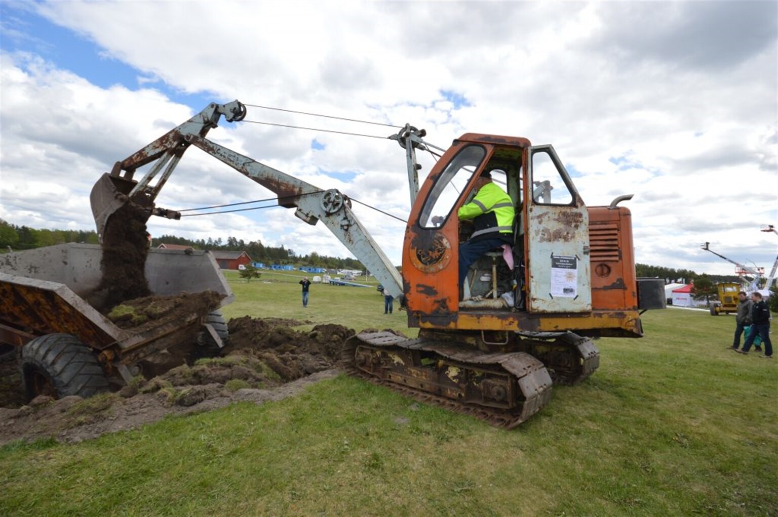 Classic kit working at Swedish show (Blog Post Re-Visited)