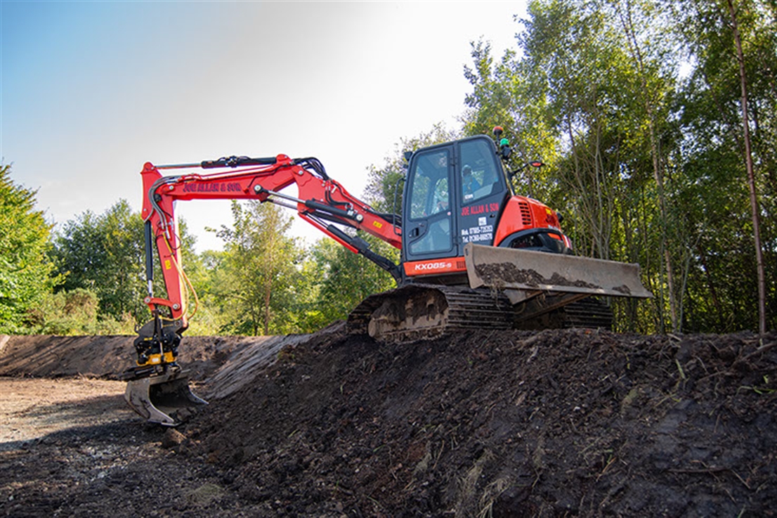 Joe Allan spreads the load with custom-built Kubota
